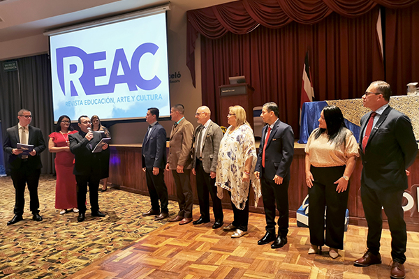 Cobertura-Evento-Presentación-Revista-REAC-y-Sitio-Web-Umbral